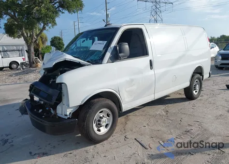 2025 Chevrolet Express G2500 Rwd 2500 Regular Wheelbase Wt from USA, damaged, VIN 1GCWGAFP1S1134612